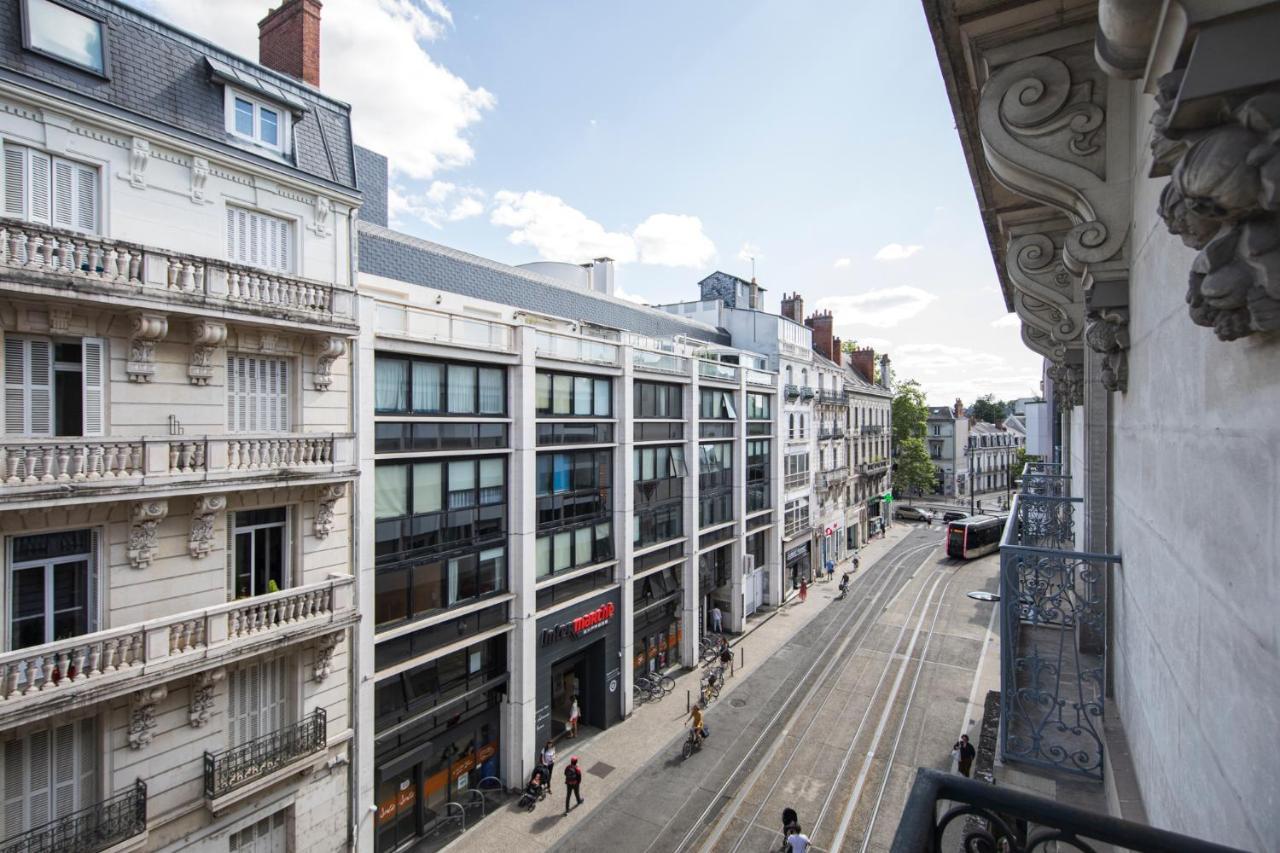 Appartement Avec Balcon A 250 M De La Gare, Hyper Centre Tours Zewnętrze zdjęcie