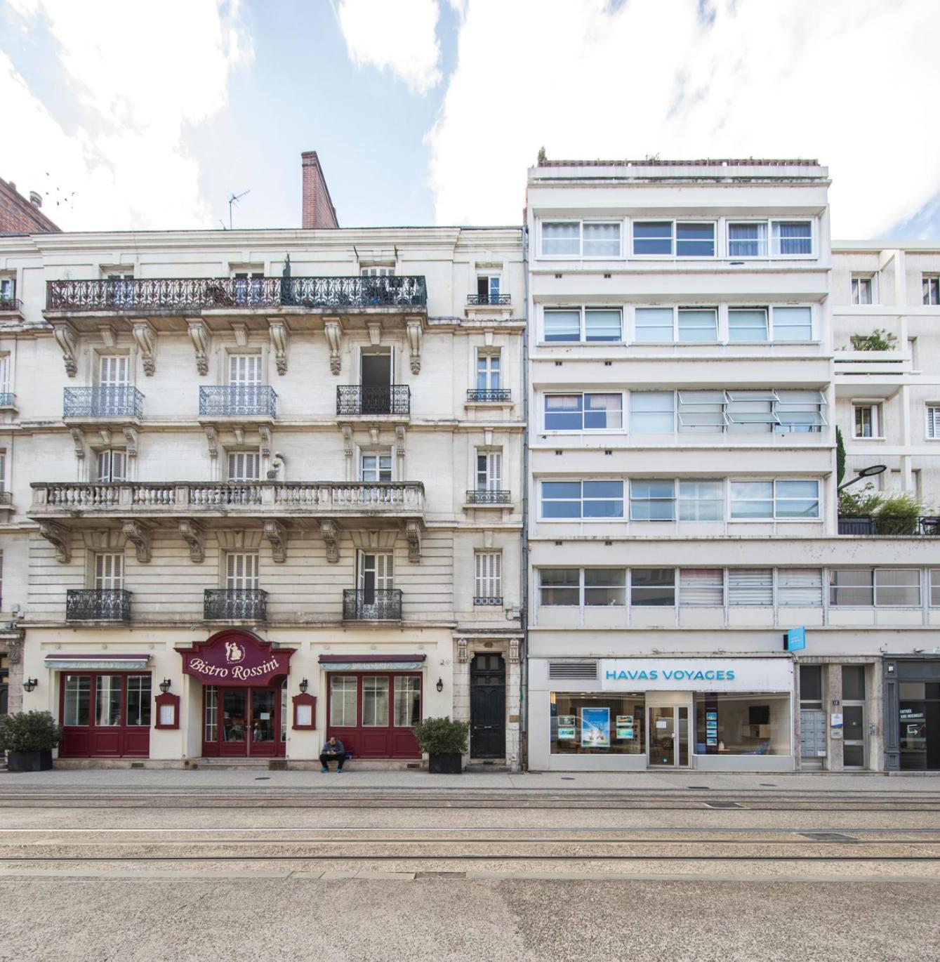 Appartement Avec Balcon A 250 M De La Gare, Hyper Centre Tours Zewnętrze zdjęcie