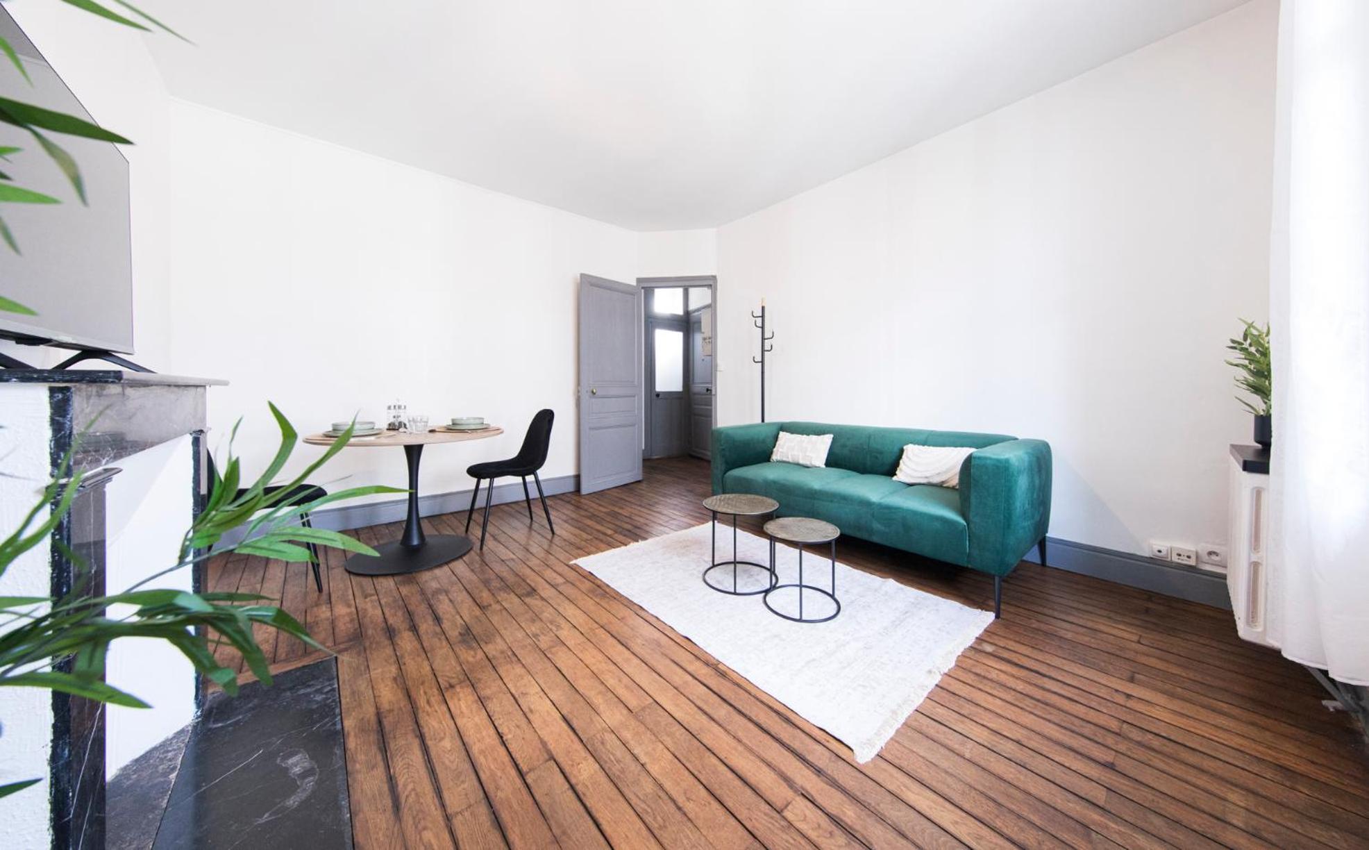 Appartement Avec Balcon A 250 M De La Gare, Hyper Centre Tours Zewnętrze zdjęcie